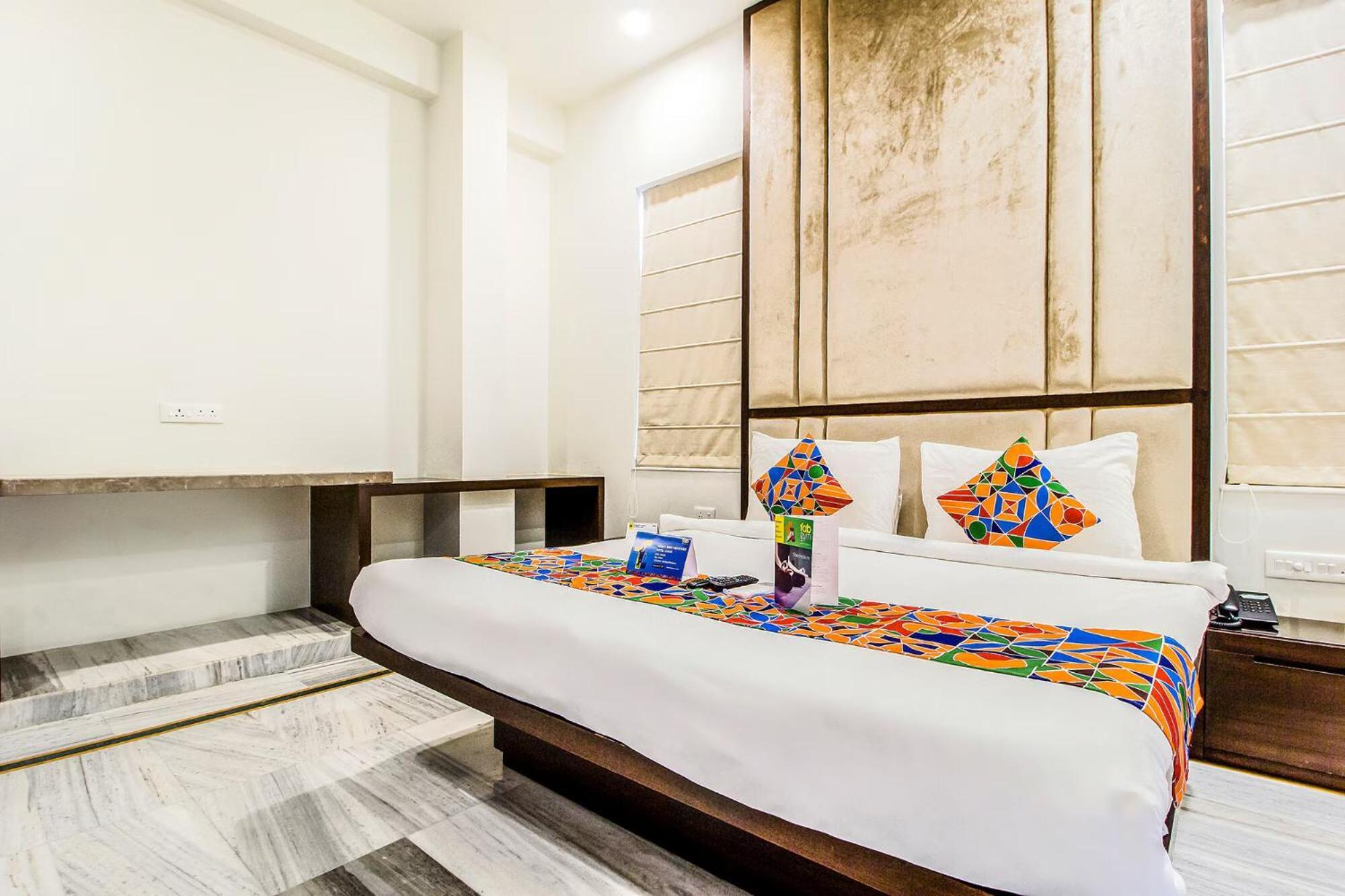 Fabhotel Jaipur Villa Extérieur photo